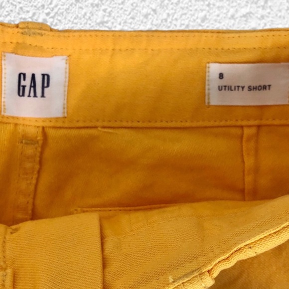 GAP Yellow Utility Short Size 8 - Picture 7 of 9